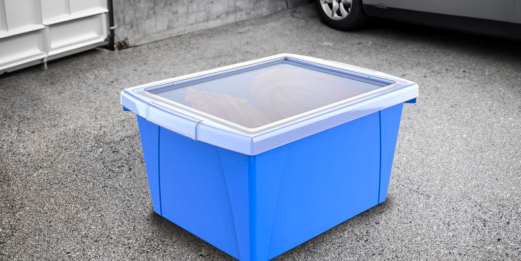 5.5 Gallon Storage Bins